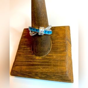 Beautiful Blue and Diamond Ring